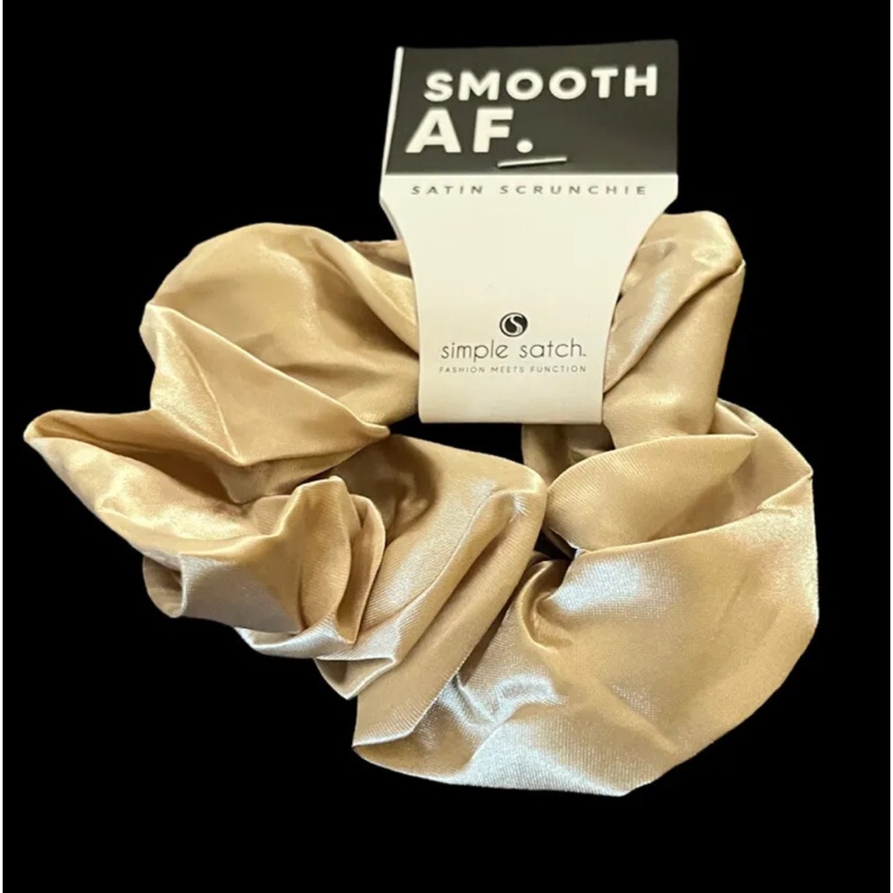 Simple Satch Smooth AF Satin Scrunchie In Champagne NWT